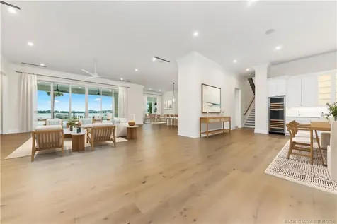 505 SE Saint Lucie Boulevard Stuart FL 34996