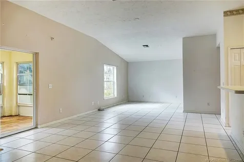 724 SE Michaels Court Stuart FL 34996