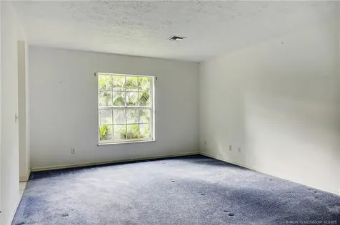 724 SE Michaels Court Stuart FL 34996