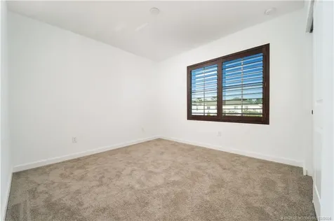 668 NE Waters Edge Lane Port St Lucie FL 34983