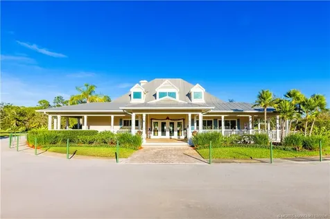 668 NE Waters Edge Lane Port St Lucie FL 34983