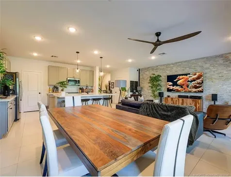 668 NE Waters Edge Lane Port St Lucie FL 34983