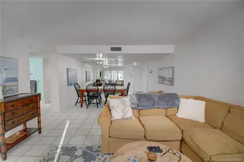 1701 Presidential Way West Palm Beach FL 33401