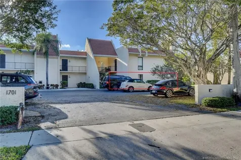 1701 Presidential Way West Palm Beach FL 33401