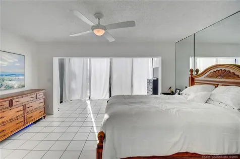 1701 Presidential Way West Palm Beach FL 33401