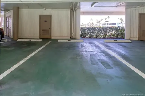 221 NE Plantation Road Stuart FL 34996