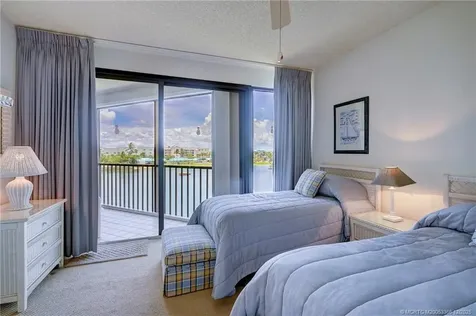 221 NE Plantation Road Stuart FL 34996