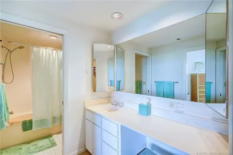 221 NE Plantation Road Stuart FL 34996