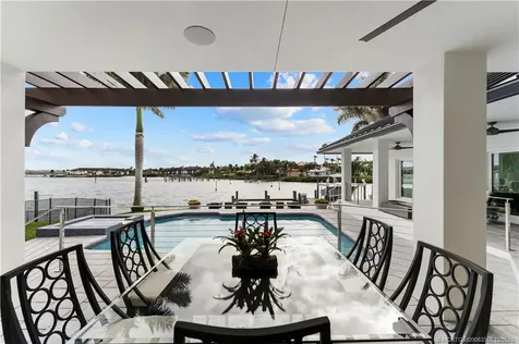 6026 SE Horseshoe Point Road Stuart FL 34997