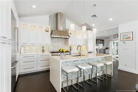 6026 SE Horseshoe Point Road Stuart FL 34997