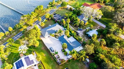 11005 S Indian River Drive Fort Pierce FL 34982