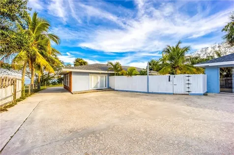 11005 S Indian River Drive Fort Pierce FL 34982
