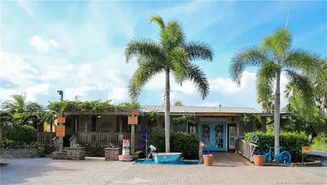 4210 Gator Trace Avenue Fort Pierce FL 34982