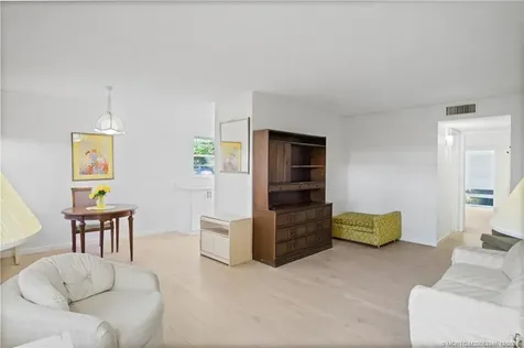 2600 SE Ocean Boulevard Stuart FL 34996