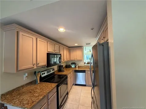 4210 Gator Trace Avenue Fort Pierce FL 34982