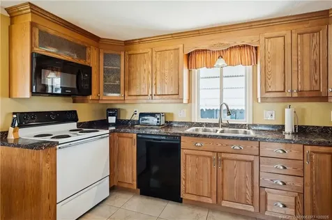 7398 SE Swan Avenue Hobe Sound FL 33455