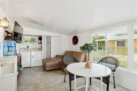 7398 SE Swan Avenue Hobe Sound FL 33455