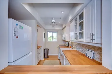 175 SE Saint Lucie Boulevard Stuart FL 34996