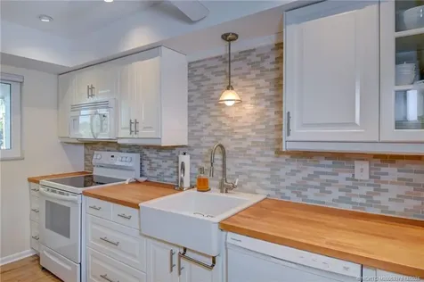 175 SE Saint Lucie Boulevard Stuart FL 34996