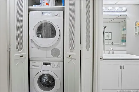 1800 SE Saint Lucie Boulevard Stuart FL 34996