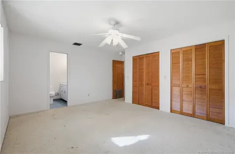 242 SE Duxbury Avenue Port St Lucie FL 34983