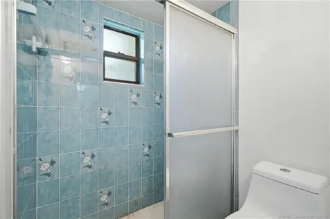 242 SE Duxbury Avenue Port St Lucie FL 34983