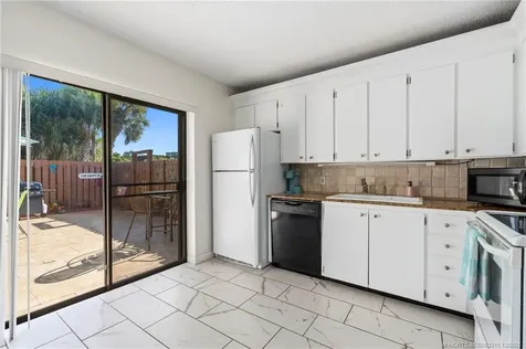 5802 SE Riverboat Drive Stuart FL 34997