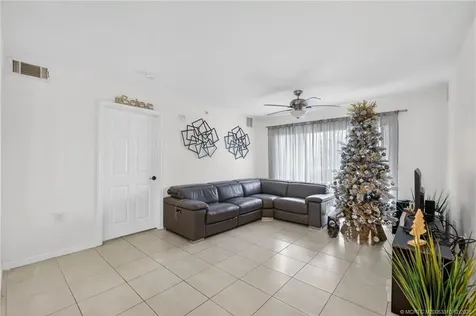 221 SW Palm Drive Port St Lucie FL 34986