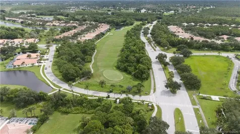 9293 SE Hawks Nest Court Hobe Sound FL 33455