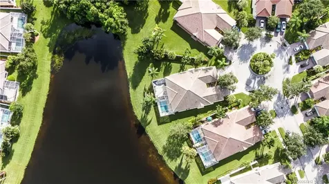 9293 SE Hawks Nest Court Hobe Sound FL 33455