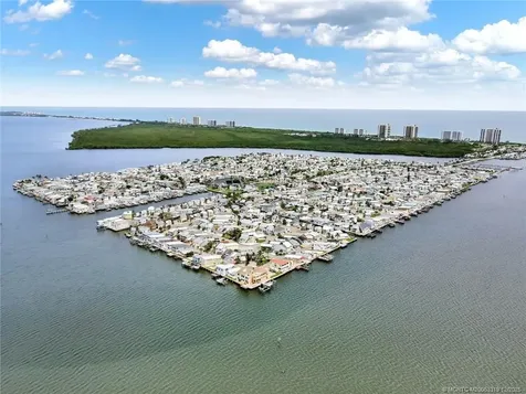 587 Nettles Boulevard Jensen Beach FL 34957