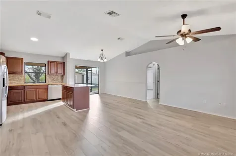 252 NW Lincoln Avenue Port St Lucie FL 34983