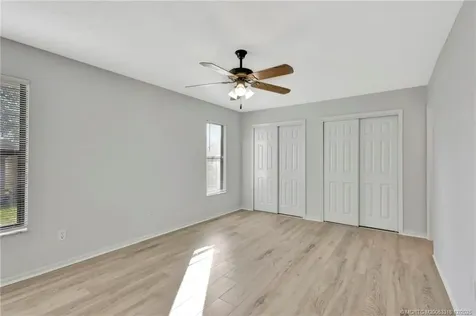 252 NW Lincoln Avenue Port St Lucie FL 34983