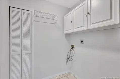 252 NW Lincoln Avenue Port St Lucie FL 34983