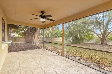 252 NW Lincoln Avenue Port St Lucie FL 34983