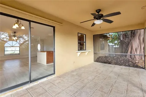 252 NW Lincoln Avenue Port St Lucie FL 34983