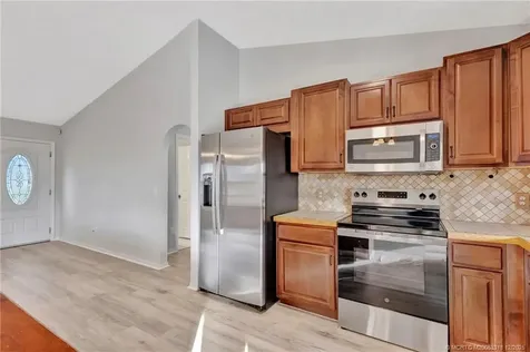 252 NW Lincoln Avenue Port St Lucie FL 34983