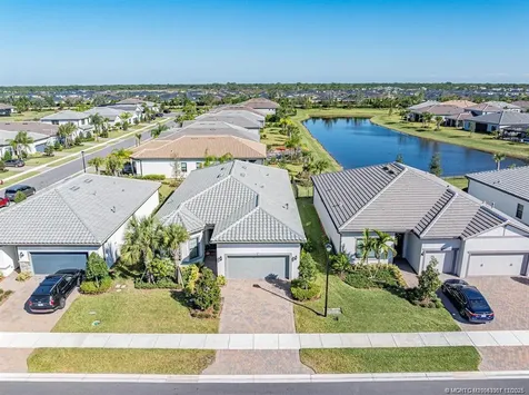 781 SE Courances Drive Port St Lucie FL 34984