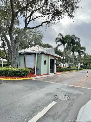 2902 SW Lakemont Place Palm City FL 34990