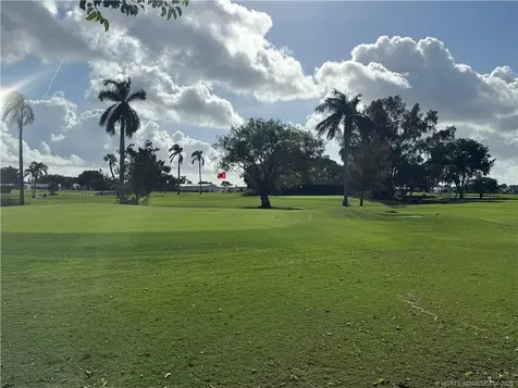 300 SW Golfview Terrace Boynton Beach FL 33426