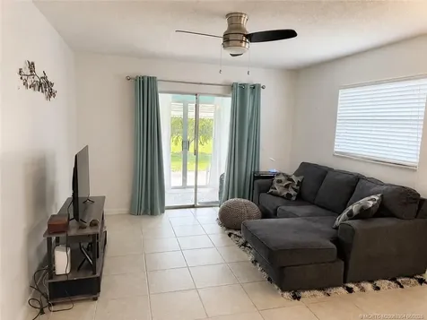 300 SW Golfview Terrace Boynton Beach FL 33426