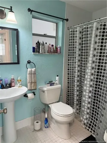 300 SW Golfview Terrace Boynton Beach FL 33426