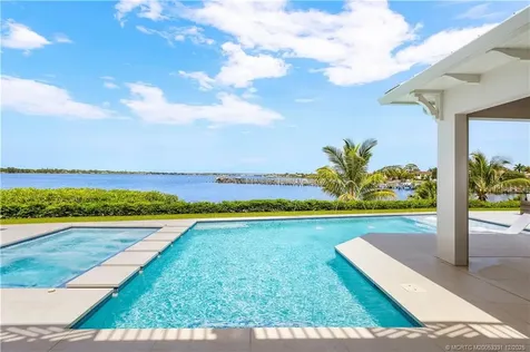 2842 SW Rivers End Way Palm City FL 34990