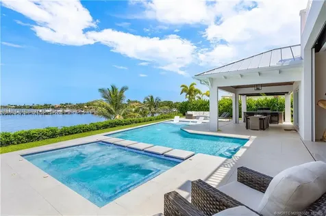 2842 SW Rivers End Way Palm City FL 34990