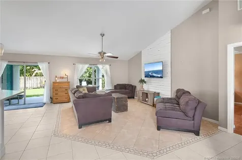 1925 SW Sylvester Lane Port St Lucie FL 34984