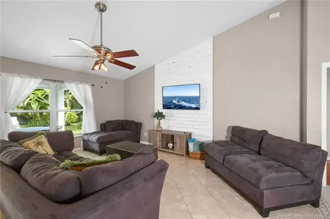 1925 SW Sylvester Lane Port St Lucie FL 34984