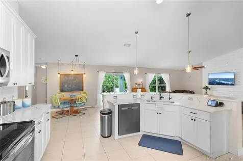 1925 SW Sylvester Lane Port St Lucie FL 34984