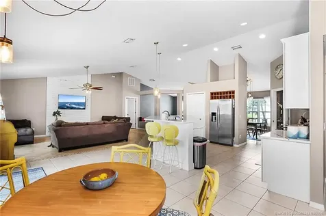 1925 SW Sylvester Lane Port St Lucie FL 34984