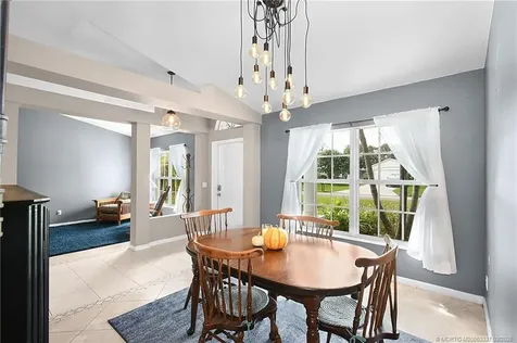 1925 SW Sylvester Lane Port St Lucie FL 34984