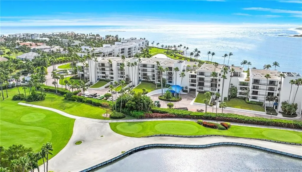 2806 SE Dune Drive Stuart FL 34996